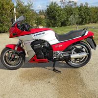Kawasaki GPZ 900 - 1986