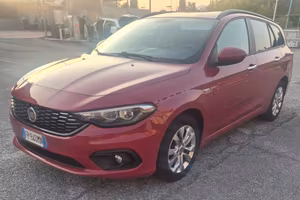 Fiat Tipo 1.4 SW Lounge GUIDABILE DA NEOPATENTATI