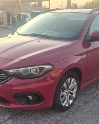 Fiat Tipo 1.4 SW Lounge GUIDABILE DA NEOPATENTATI
