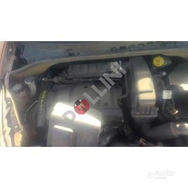 Motore in attesa di prova Citroen C3 Pluriel 2004