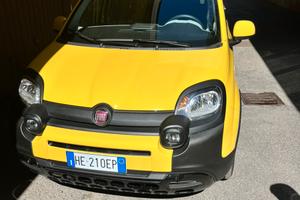 Fiat panda cross nuova con garanzia fiat
