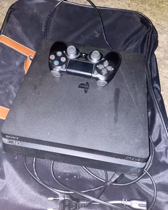 playstation 4  come nuova
