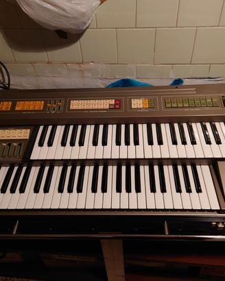 Elka X 30 organo vintage portatile