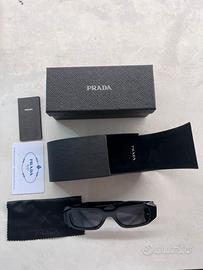 Occhiali prada unisex