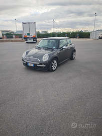 Mini One D PARK LANE 1.4 Diesel 25 km/l