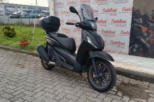 Piaggio Beverly 300 i.e. HPE ANNO 2023 KM 19.900