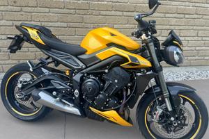 TRIUMPH Street Triple RS Abs
