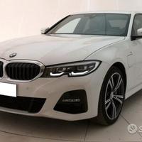 Bmw serie 3 anno 2020 per ricambi