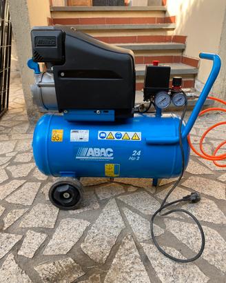 Compressore aria ABAC 24 L 2 HP CON ACCESSORI