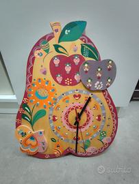 Orologio da cameretta in legno dipinto a mano 1984