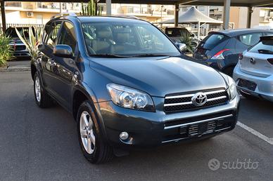 Toyota RAV 4 RAV4 2.2 D-4D 177 CV Luxury