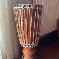 African djembe, tamburo bongo