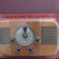 Radio in miniatura 