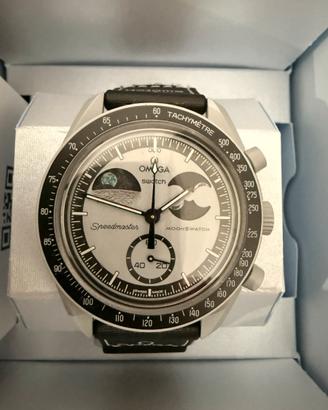 Swatch Omega Mission to Earthpase