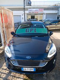 Ford Fiesta 1.1 75 CV GPL 5 porte Business