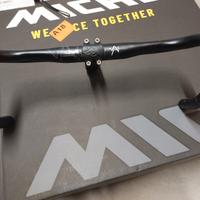 Manubrio bici da corsa
