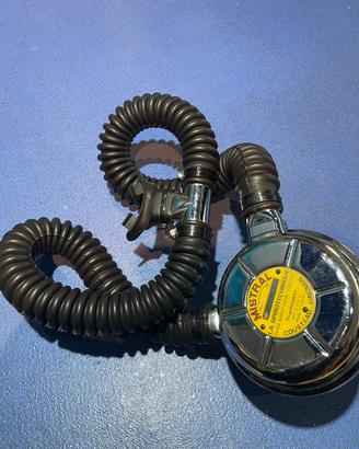 Erogatore subacqueo vintage da collezione