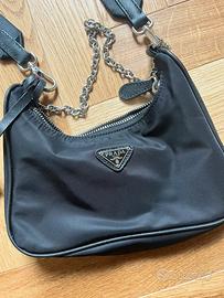 Borsa Prada Re-edition 2005