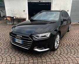 Audi A4 Avant 35 TDI/163 CV S tronic Business UNIP