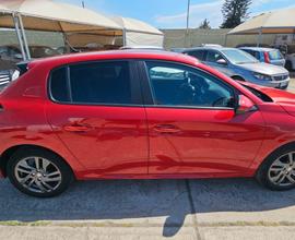 Peugeot 208 1.2 Allure KM 21300 ANNO 2021