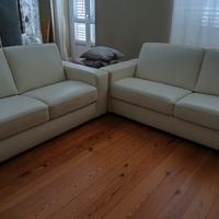 coppia divani in vera pelle bianca