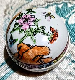 PORTAGIOIE  VINTAGE CON DECORAZIONI ORIENTALI