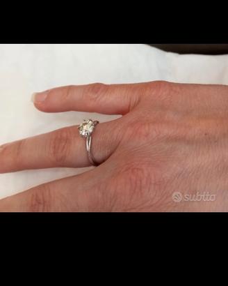 Anello solitario diamante naturale 1.02 ct (IGI)
