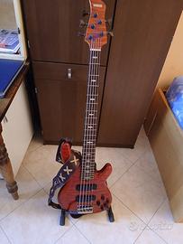 Basso yamaha 5 corde