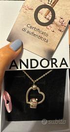 Collana con Ciondolo pandora e charms