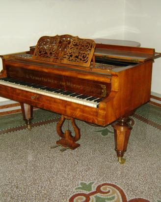 Pianoforte a coda antico J. Nemetschke in Wien