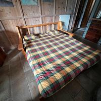 Divano letto rustico matrimoniale usato pochissimo