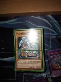 Deck Blue Eyes Ita completo di Extra Deck