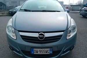 Opel Corsa 1.2 5 porte Cosmo