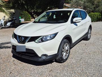 nissan quasquai