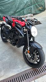 Mv agusta brutale 800