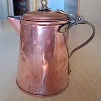 Brocca o caffettiera in rame
