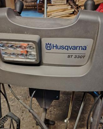 Macchina  per togliere l neve