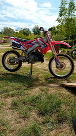 Cr 250
