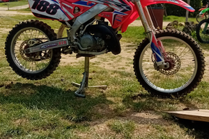 Cr 250