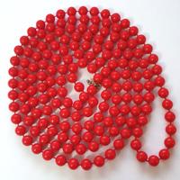 Lunga Collana di perle vintage colore rosso