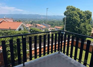 Rocca priora quadrilocale condominio incluso