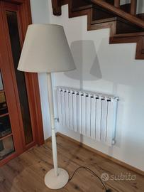 Lampada da Terra a fontana