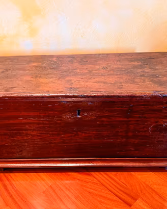 Cassapanca antica in legno massello fine ‘800