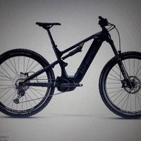 E MTB WHISTLE O RUSH C 4-4 FULL CARBON NUOVA