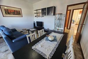 Appartamento di 92 m² con 5 locali e box auto a Ag