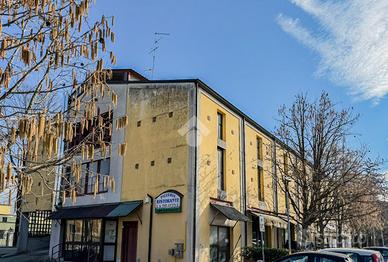 BOX A CORREGGIO