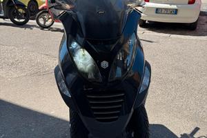 Piaggio MP3 250 