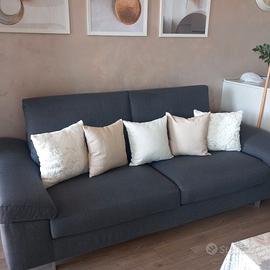 Divano 2 posti maxi.