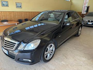 Mercedes-benz E 220 CDI BlueEFFICIENCY Avantgarde 