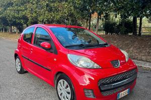 Peugeot 107 1.0 68CV 5p. Sweet Years
